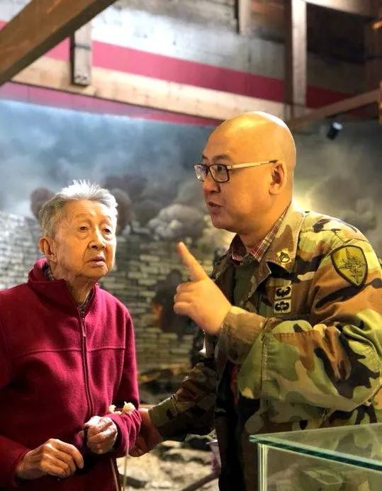 建川博物馆馆长樊建川追忆流沙河:先生仙逝,痛彻心扉