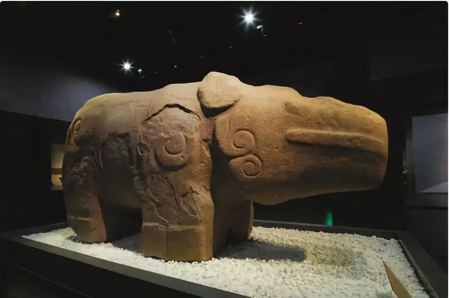 天府石犀 一醒惊天下