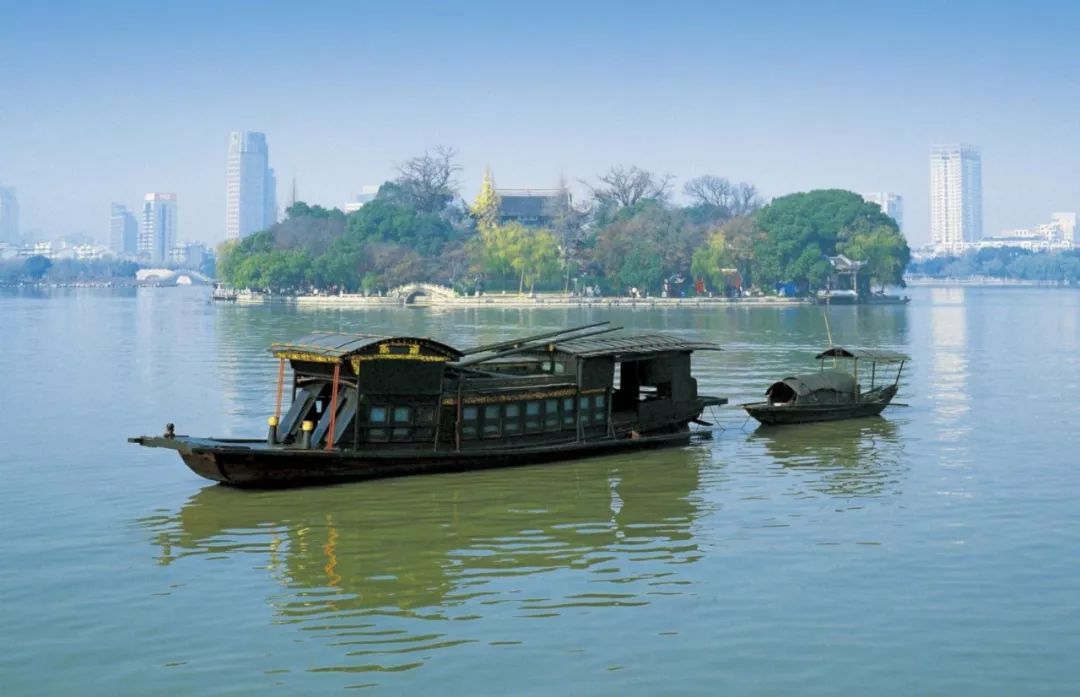 【方志四川•理论文章】陈建春 ‖ 传承弘扬红船精神 不忘初心 牢记