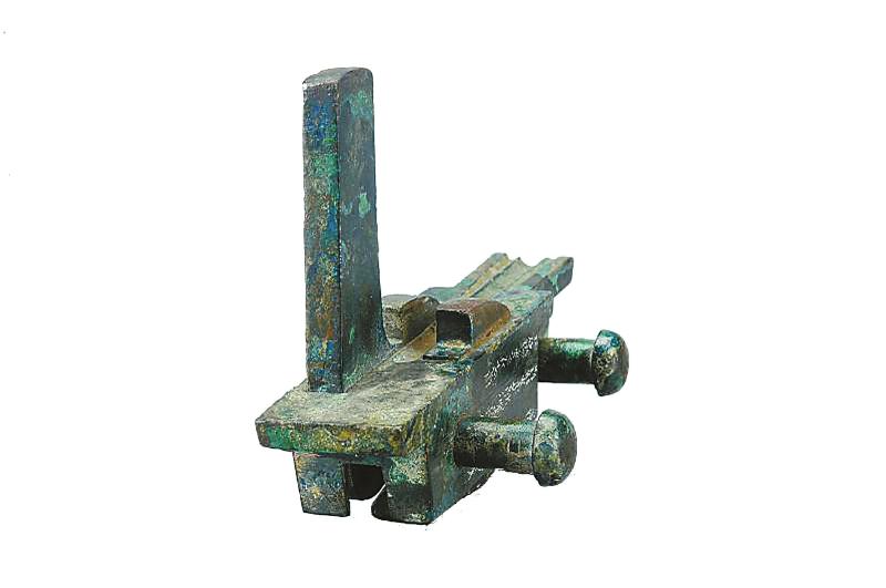 蜀汉景耀四年铜弩机. 四川博物院供图