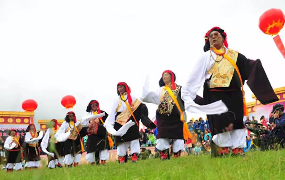 红原麦洼锅庄(图片来源:阿坝州人民政府网)