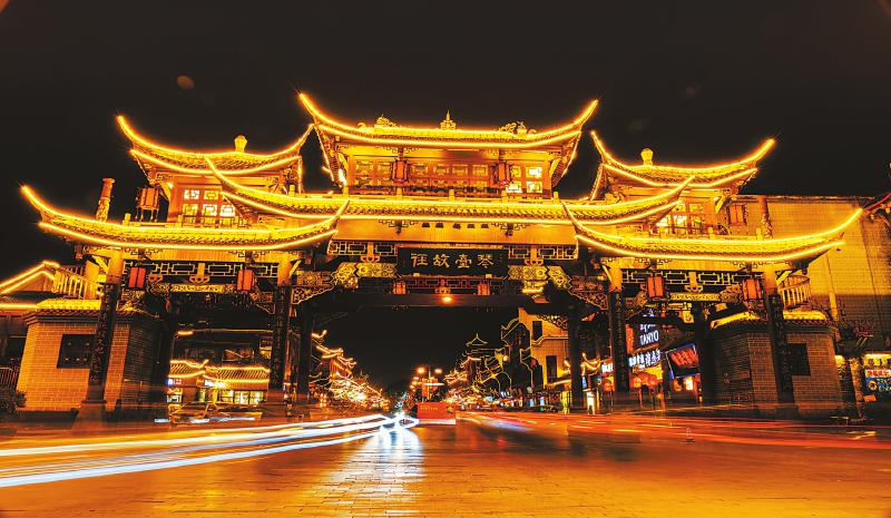 成都南门内侧城门外之街道. [美]路门[美]史丹·路门提供