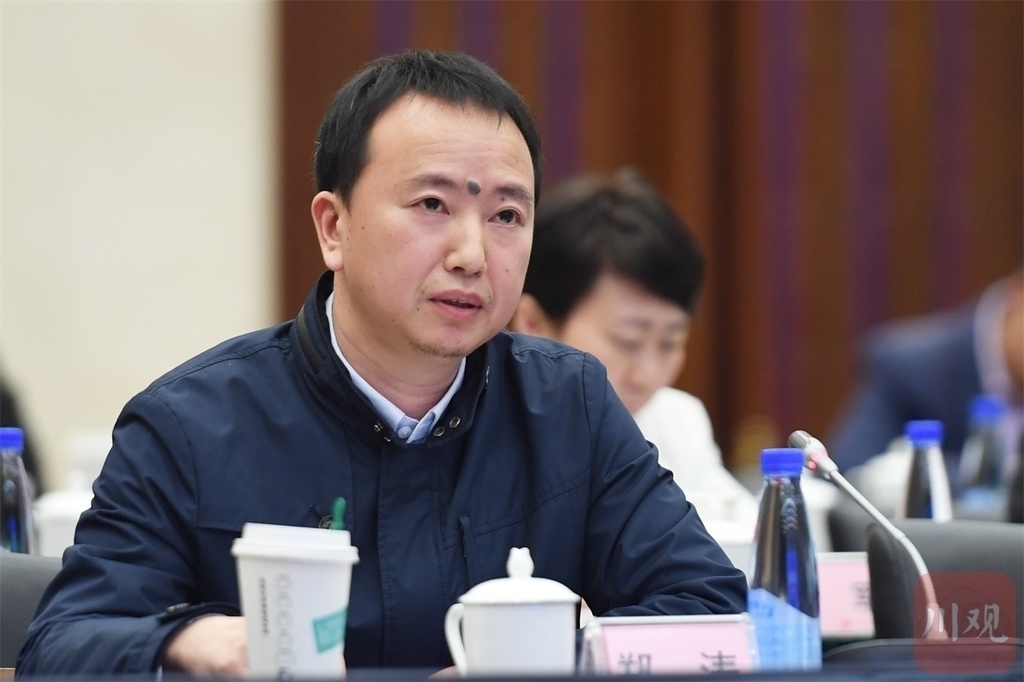 省司法厅办公室主任 郑涛