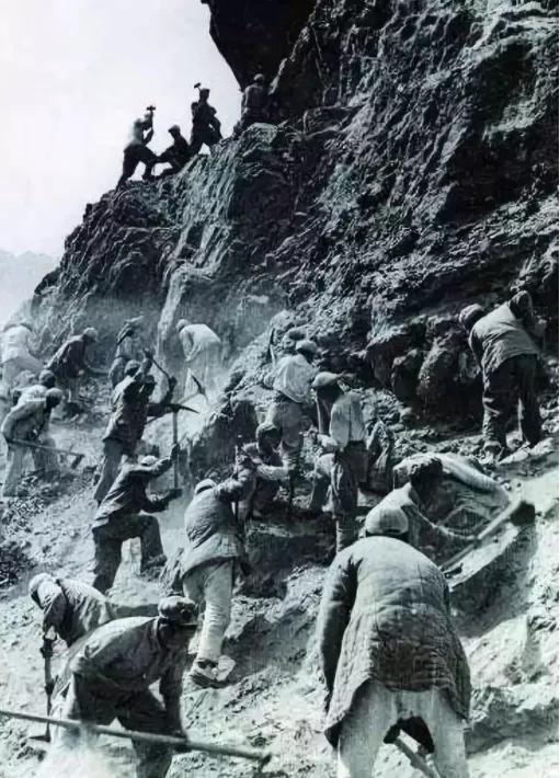 【巴蜀英烈】张福林:修建川藏公路雀儿山段牺牲的18军战士