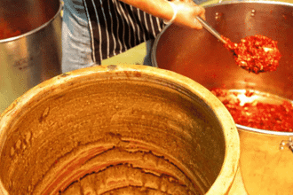 【饮食文化】晋熙年画火锅底料：谢世传承香飘四方 