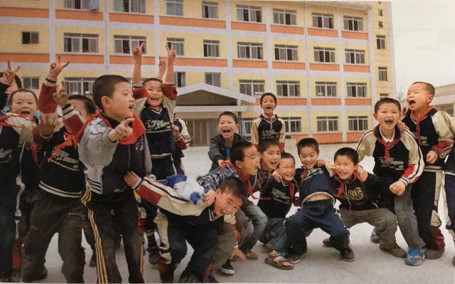 灾后重建的凯歌——汶川地震志卷九:《灾后重建志》