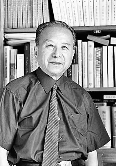 史学伴你远航——追忆章开沅先生 史学伴你远航——追忆章开沅先生