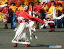 马尔康第八届嘉绒锅庄节：各族群众共舞吉祥 万人同唱歌颂祖国