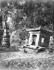 1914年，四川成都云顶山，荒废的古迹。.png
