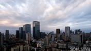 2005080830515240001589C5.jpg