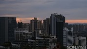 2005080830540870001589C9.jpg