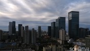 2005080830586940001589D0.jpg